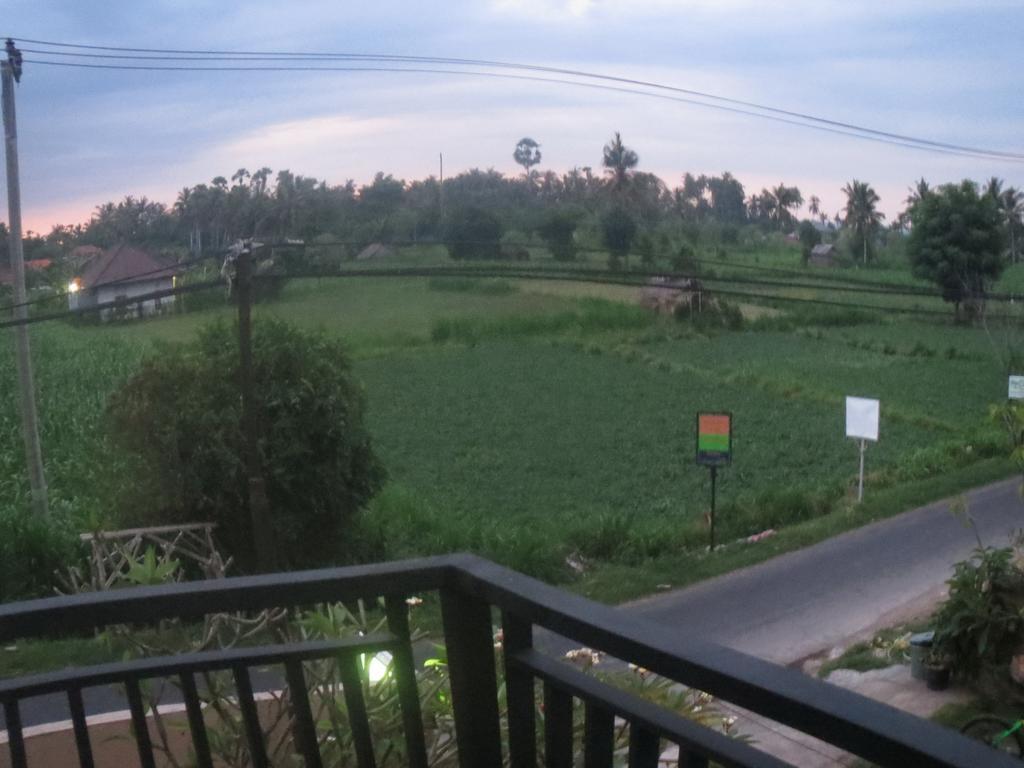 Mesari Homestay Amed Exterior foto